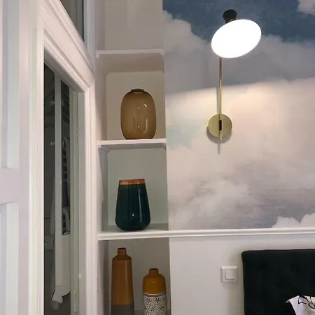 Montorgueil Apartment