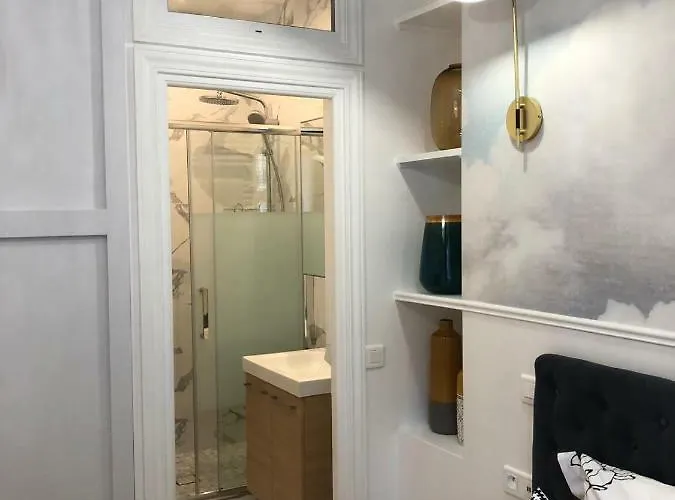 Montorgueil Apartman *